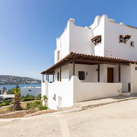 Willa Triplex With An Amazing View In Bodrum Gündoğan