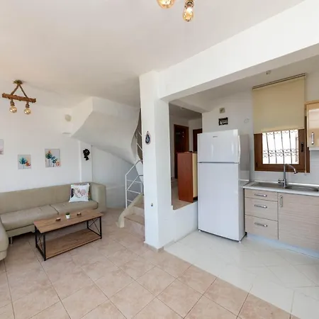 Triplex With An Amazing View In Bodrum Gundogan (Bodrum)