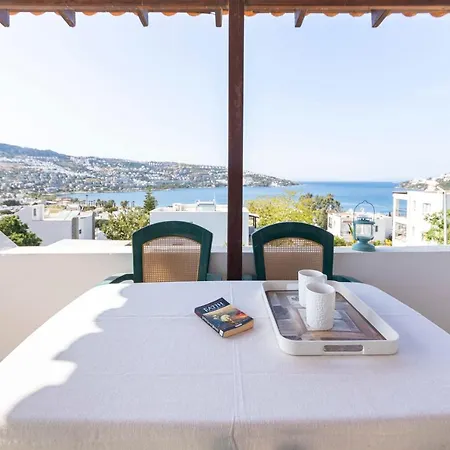 Triplex With An Amazing View In Bodrum